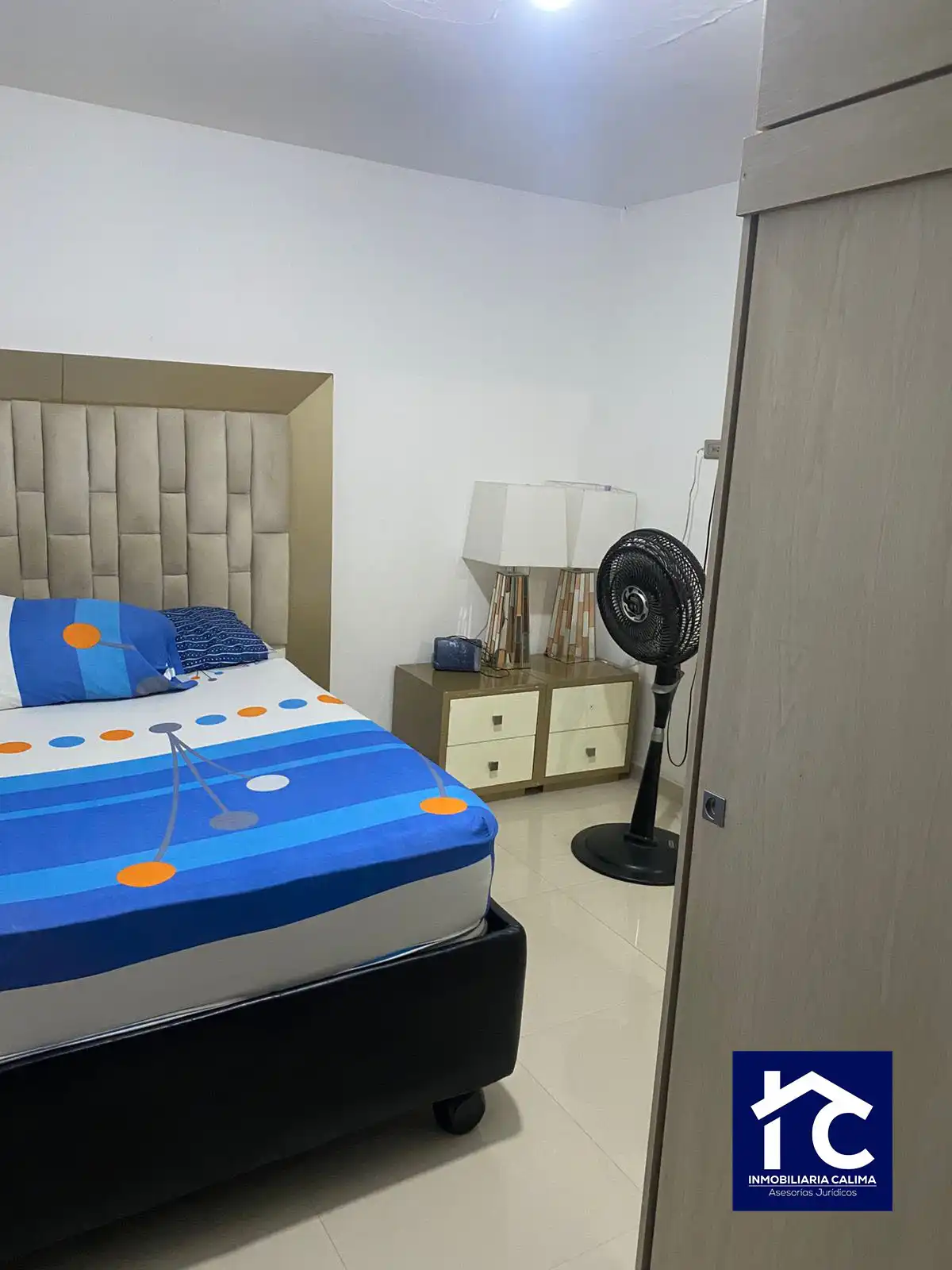 Casa de 3 pisos Barrio Decepaz Cali